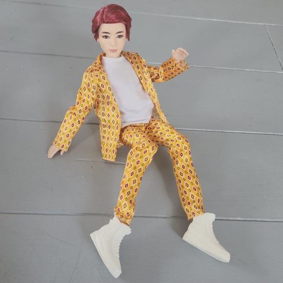 Mattel Ken Barbie Asian Teen Handsome Rooted Red Hair Man Boyfriend Doll - Picture 7 of 7